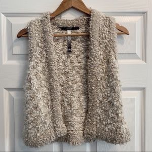 KENSIE FUZZY VEST